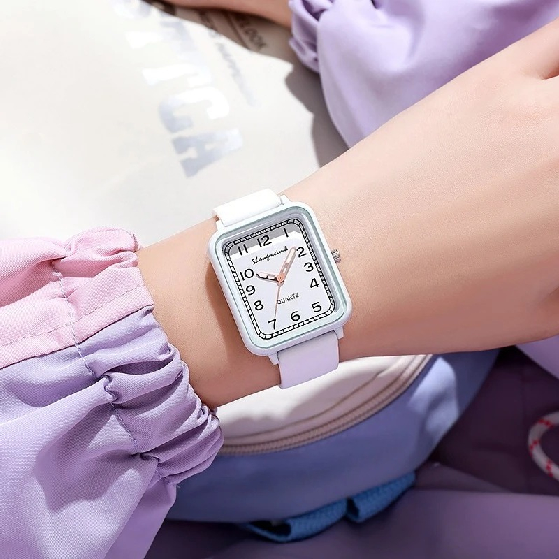 أزياء مستطيل الطلب السيدات كوا - مراجعة Silicone Band Women وسعره